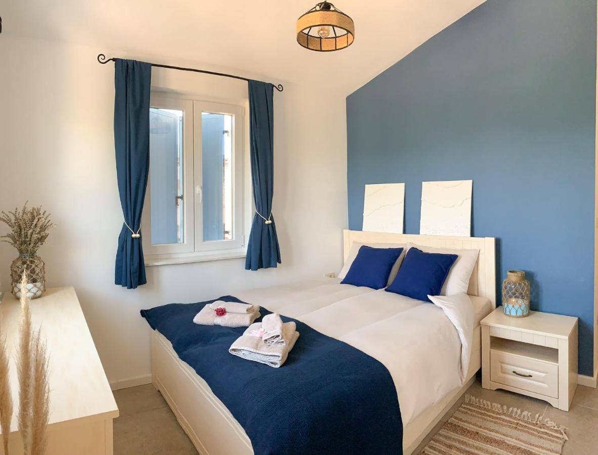Villa Alara - Charming Villa With Heated Swimming Pool Milohnici Exteriör bild